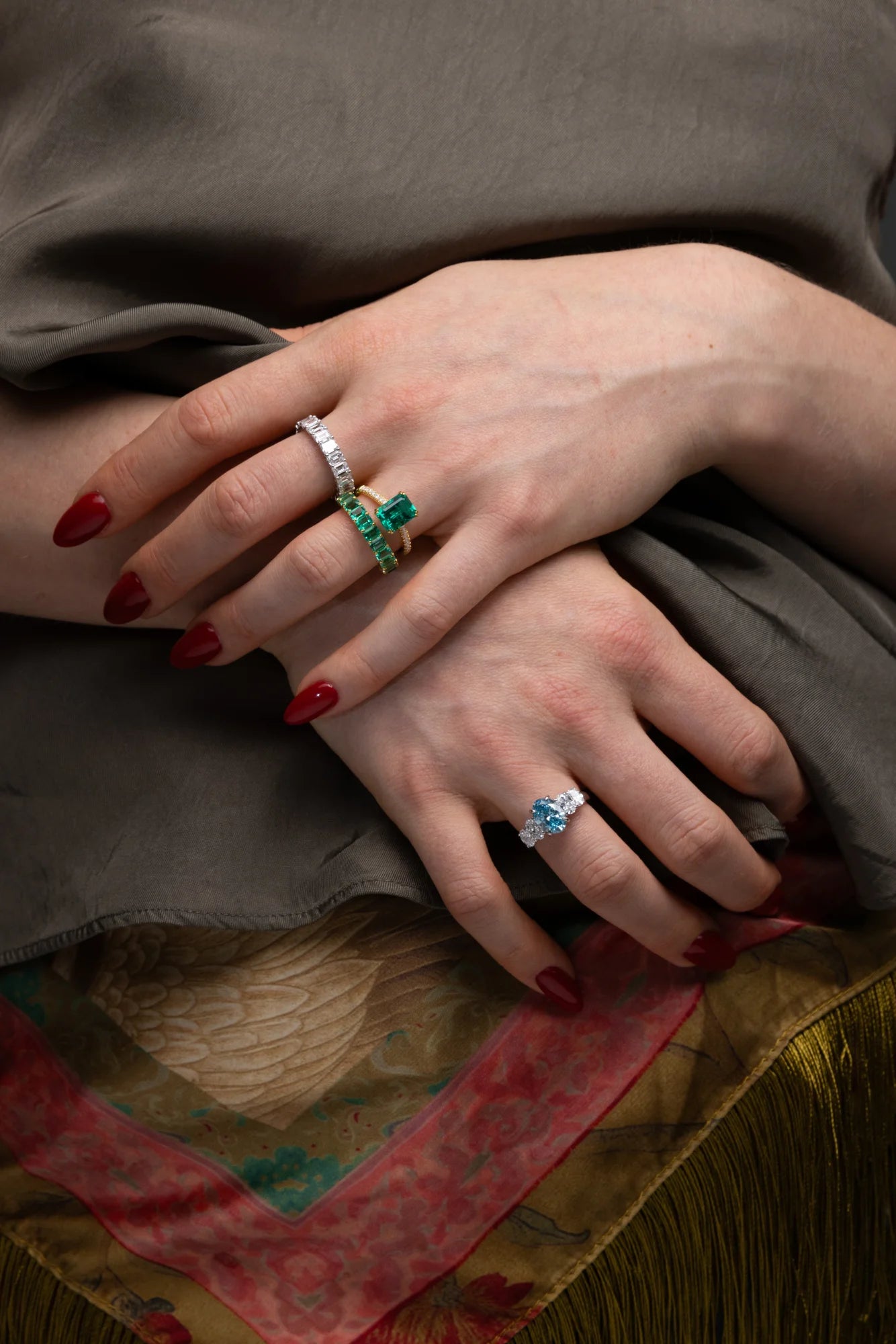 Aura Five Stone Ring Blue Diamond