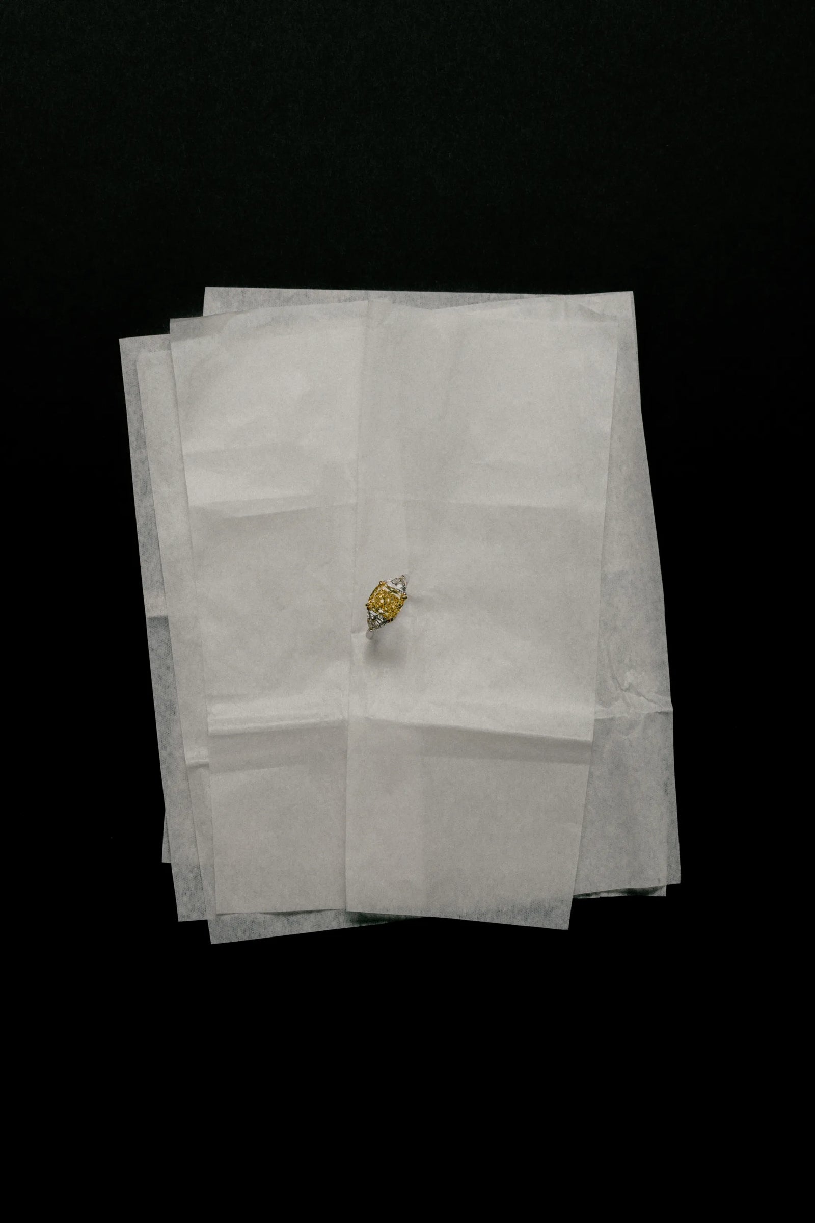 Aura East-West Ring Yellow Diamond