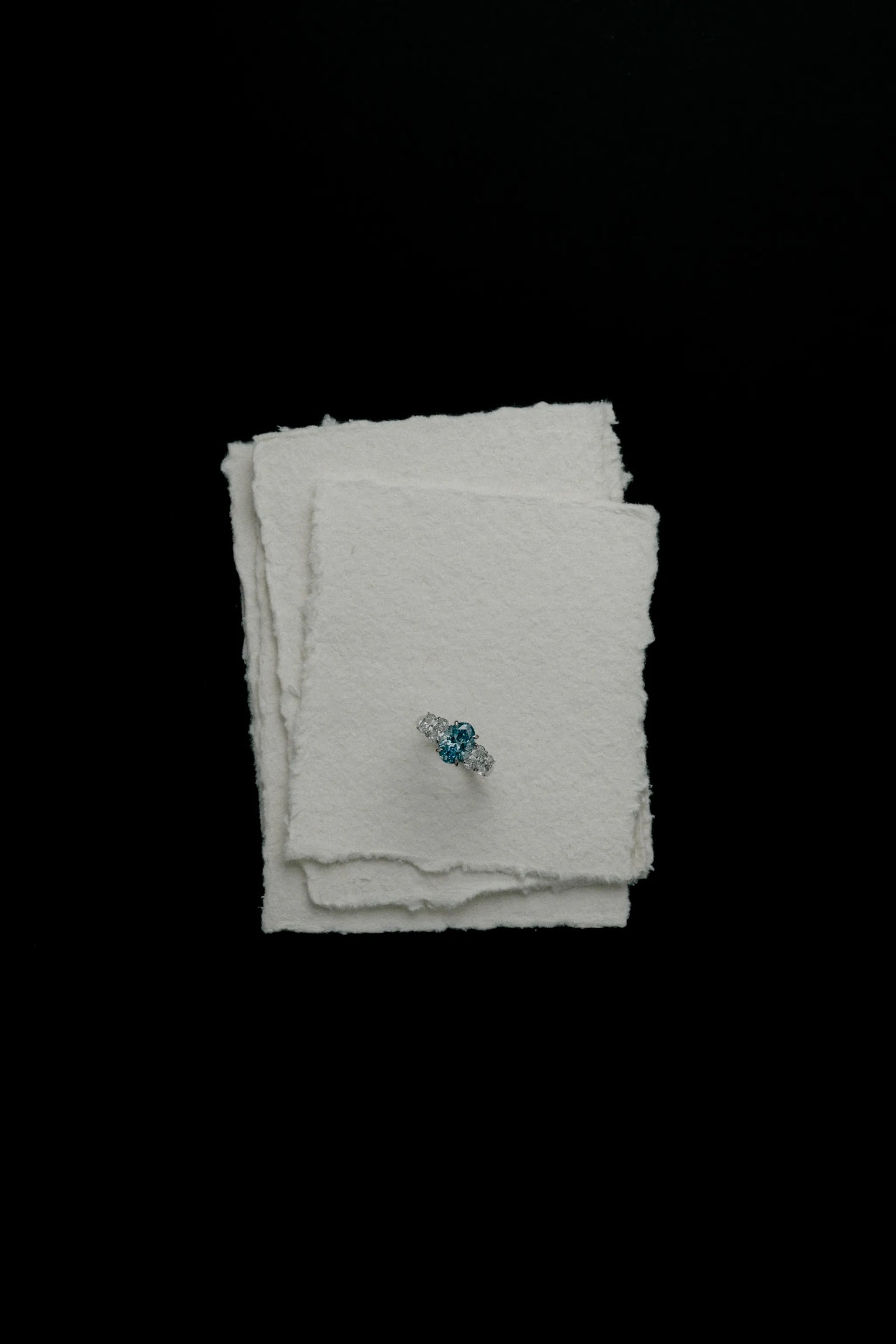 Aura Five Stone Ring Blue Diamond