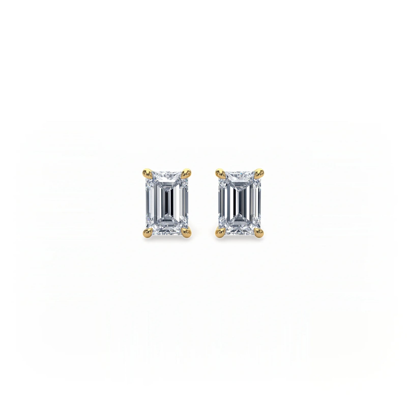 Signature Stud Earrings - Single Prong