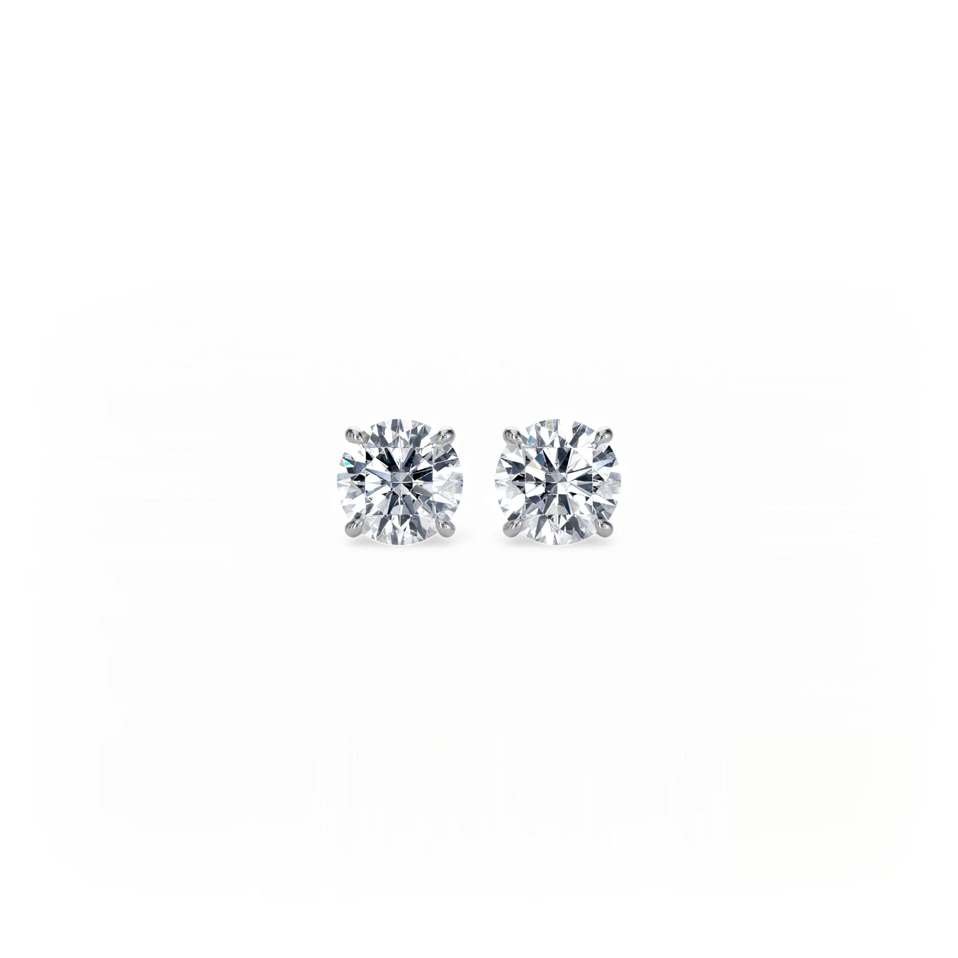 Signature Stud Earrings - Single Prong